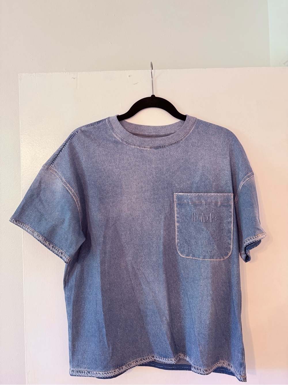 Gap x Beis Collab T-shirt